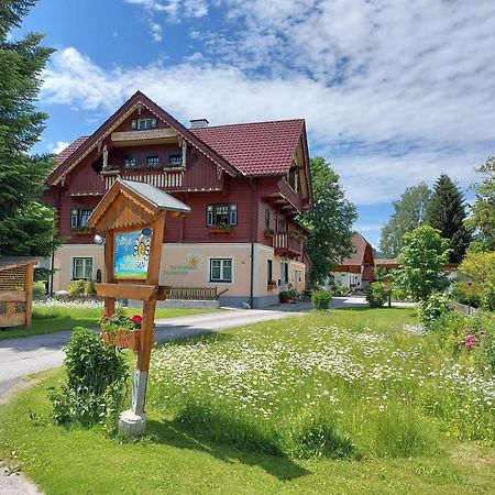 Вілла Charming House In Pruggern, Mountain View Екстер'єр фото
