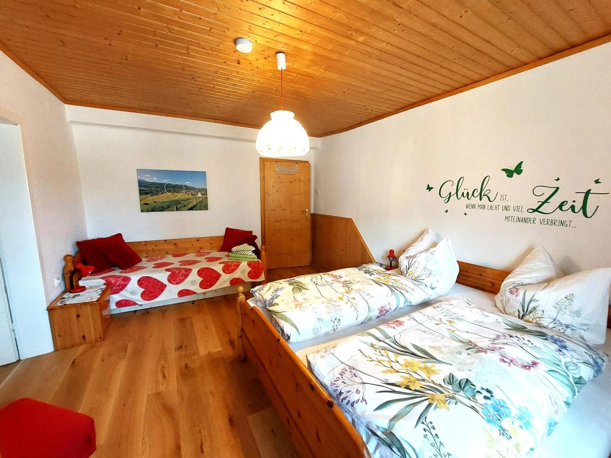 Вілла Charming House In Pruggern, Mountain View Екстер'єр фото